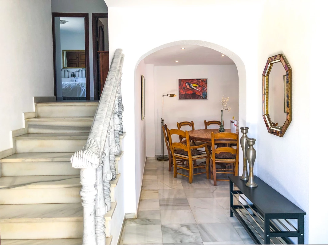 9-467d0cee5b725f3ef65f102a0c2e69c0