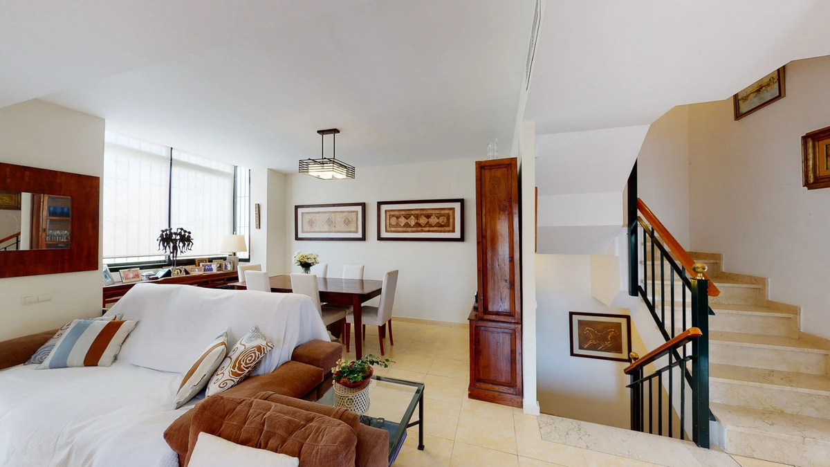 4-c23c0f86247804fa50226aecd8b0b2c8