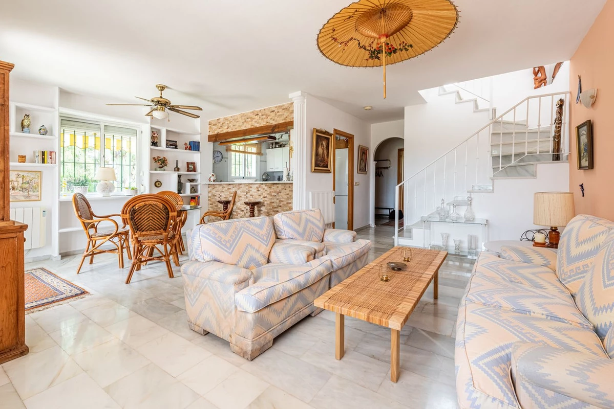 6-241328e1bcc9c0d8ce1222beb6c967a8