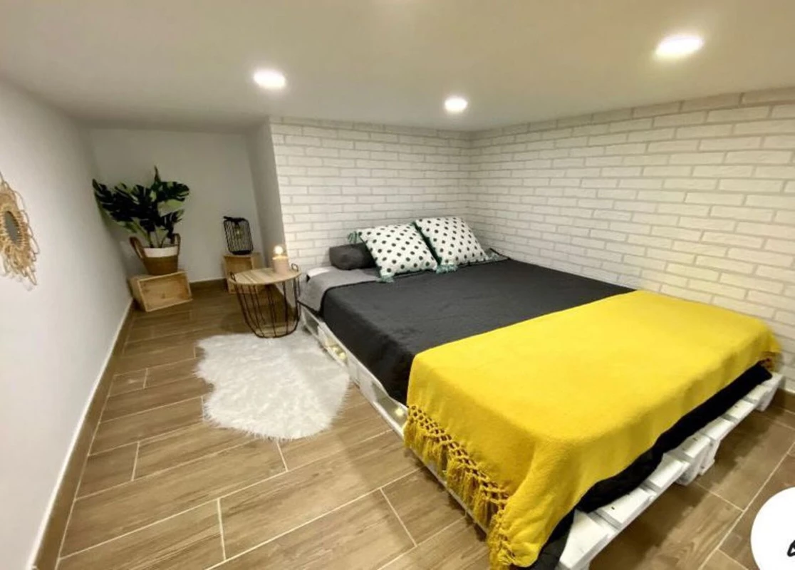 8-e64a9055bba3e77ac8aca3b893cdf826