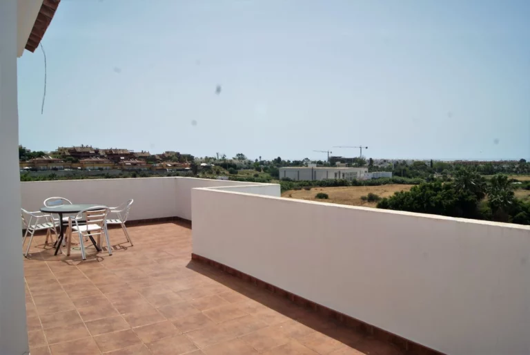 R4086091 | Townhouse in Cancelada – € 525,000 – 4 beds, 4 baths