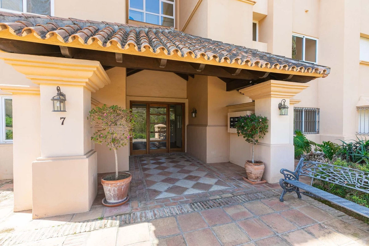 6-241328e1bcc9c0d8ce1222beb6c967a8