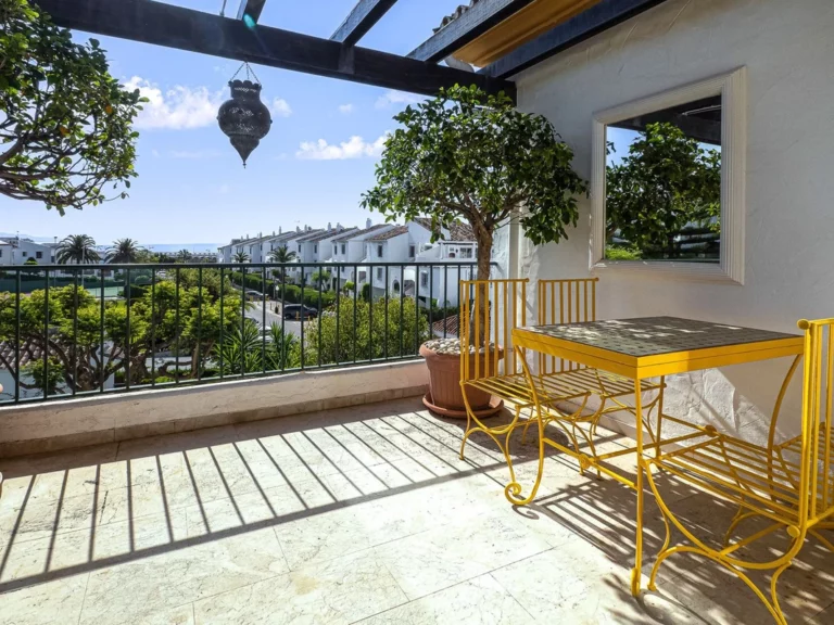 1-7980e48d732b6fc85c14b43b94d2aa54