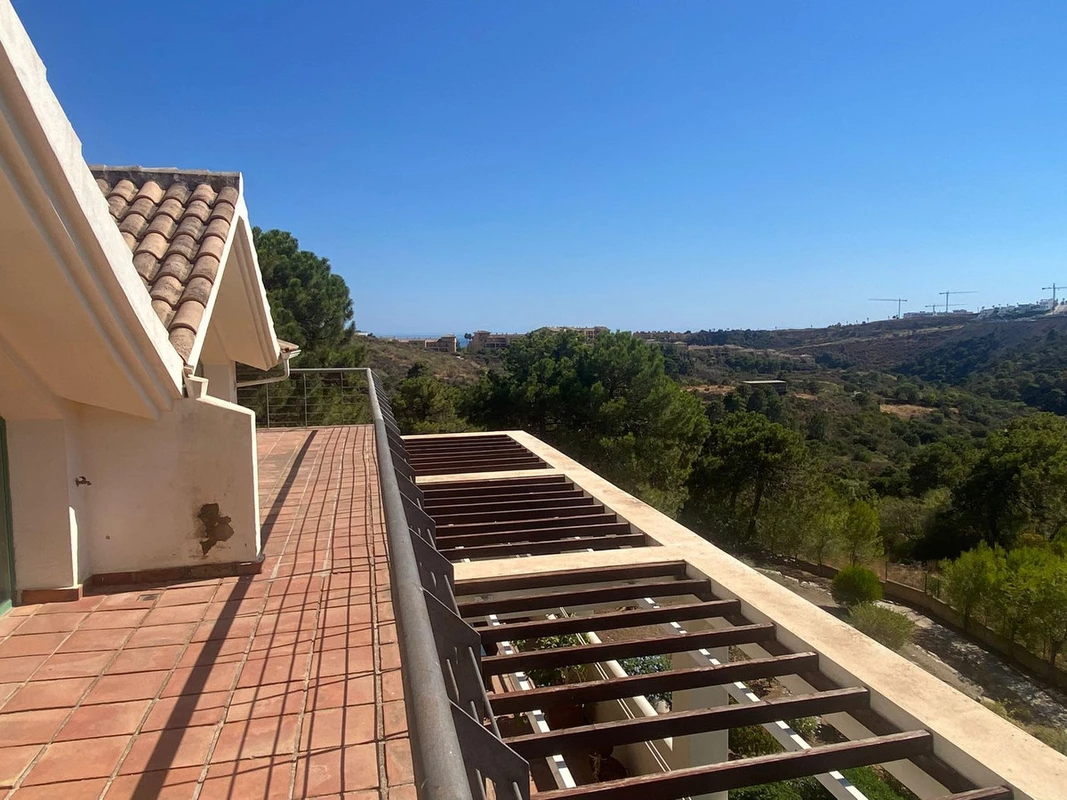 2-5bd7b9d04b45e33852eaf0ec6670150d