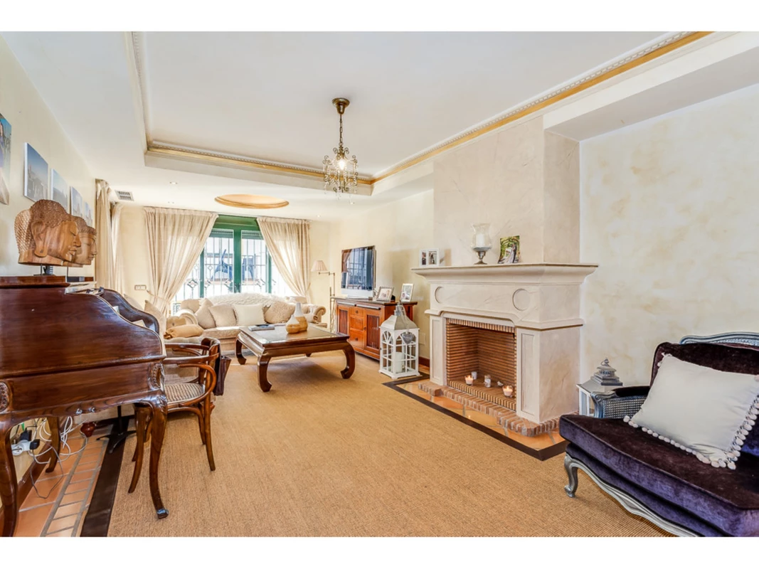 4-c23c0f86247804fa50226aecd8b0b2c8