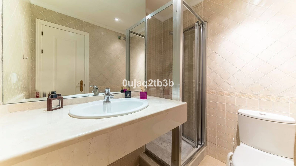 8-e64a9055bba3e77ac8aca3b893cdf826