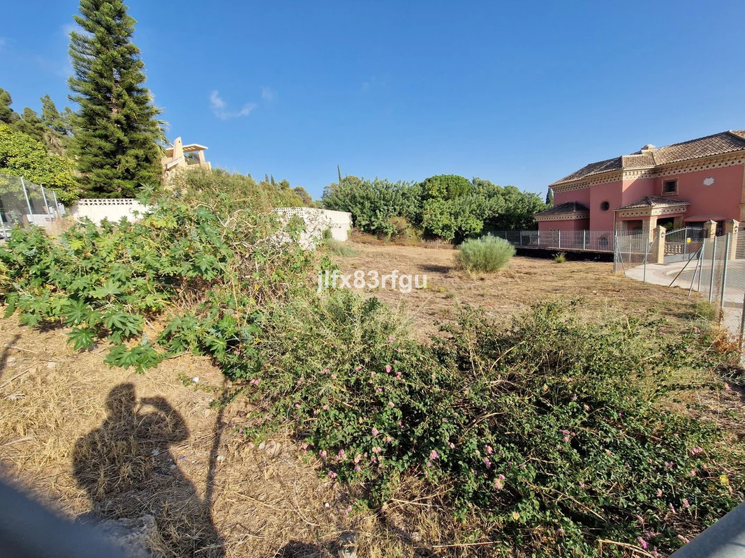 2-5bd7b9d04b45e33852eaf0ec6670150d