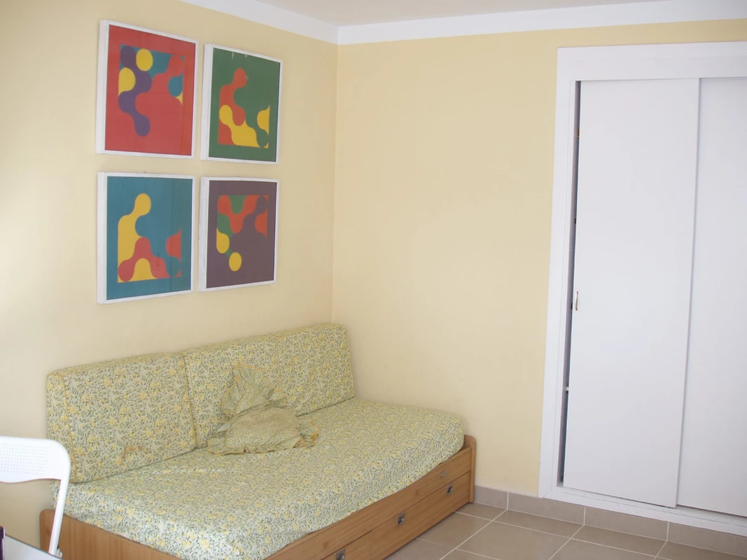 7-aa4cc561180b369757c0bb4af9886cd3