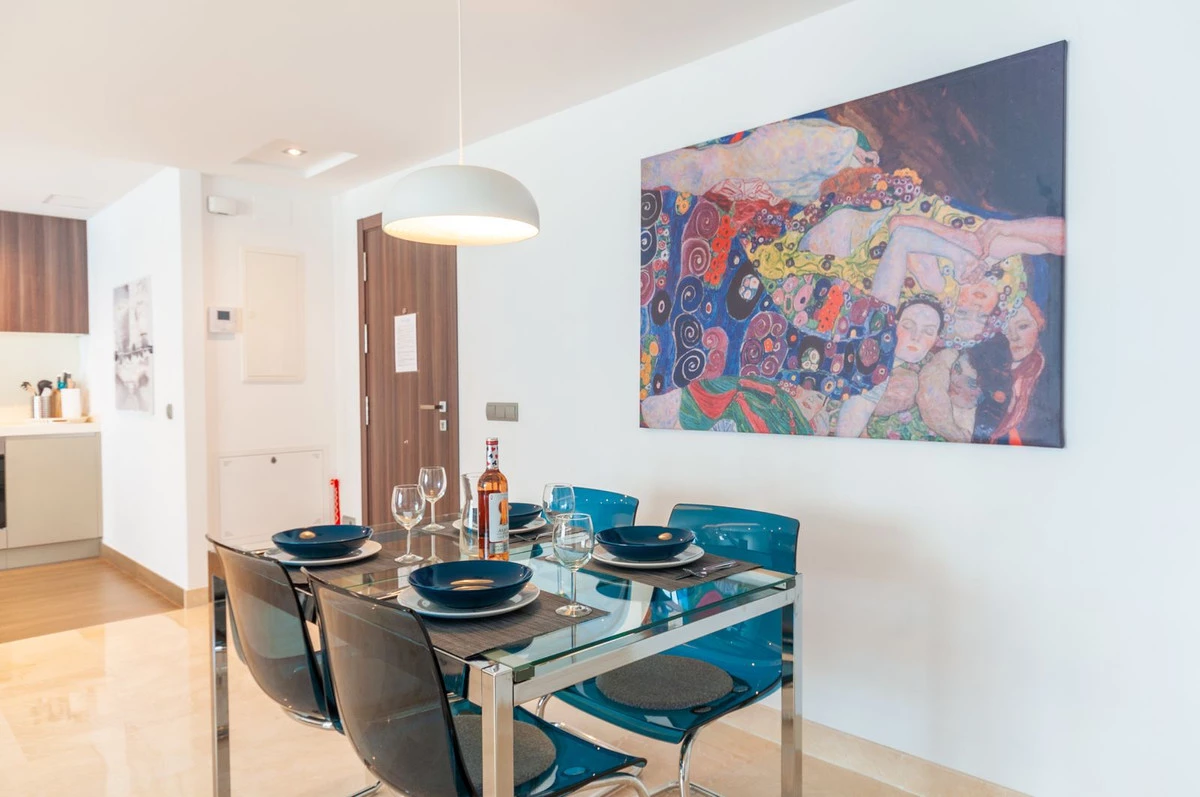 7-aa4cc561180b369757c0bb4af9886cd3