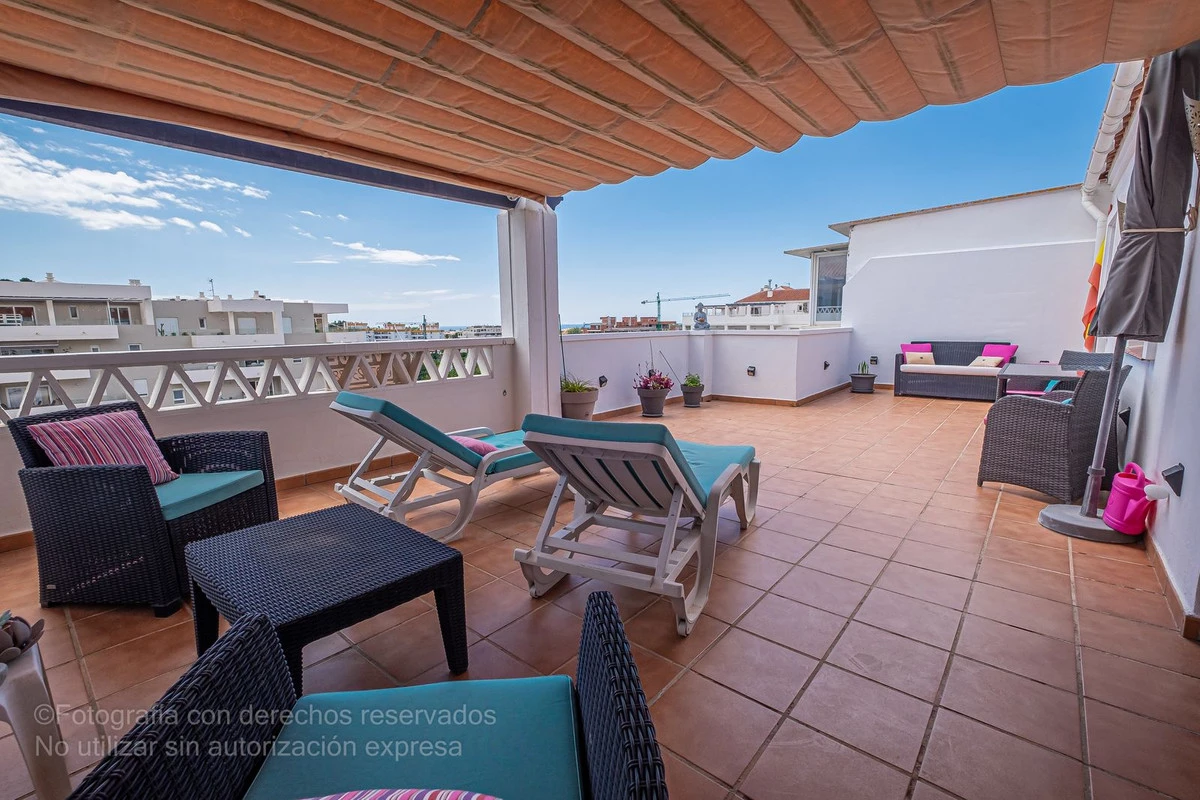 2-5bd7b9d04b45e33852eaf0ec6670150d