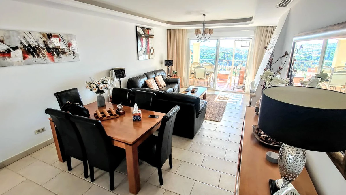 9-467d0cee5b725f3ef65f102a0c2e69c0