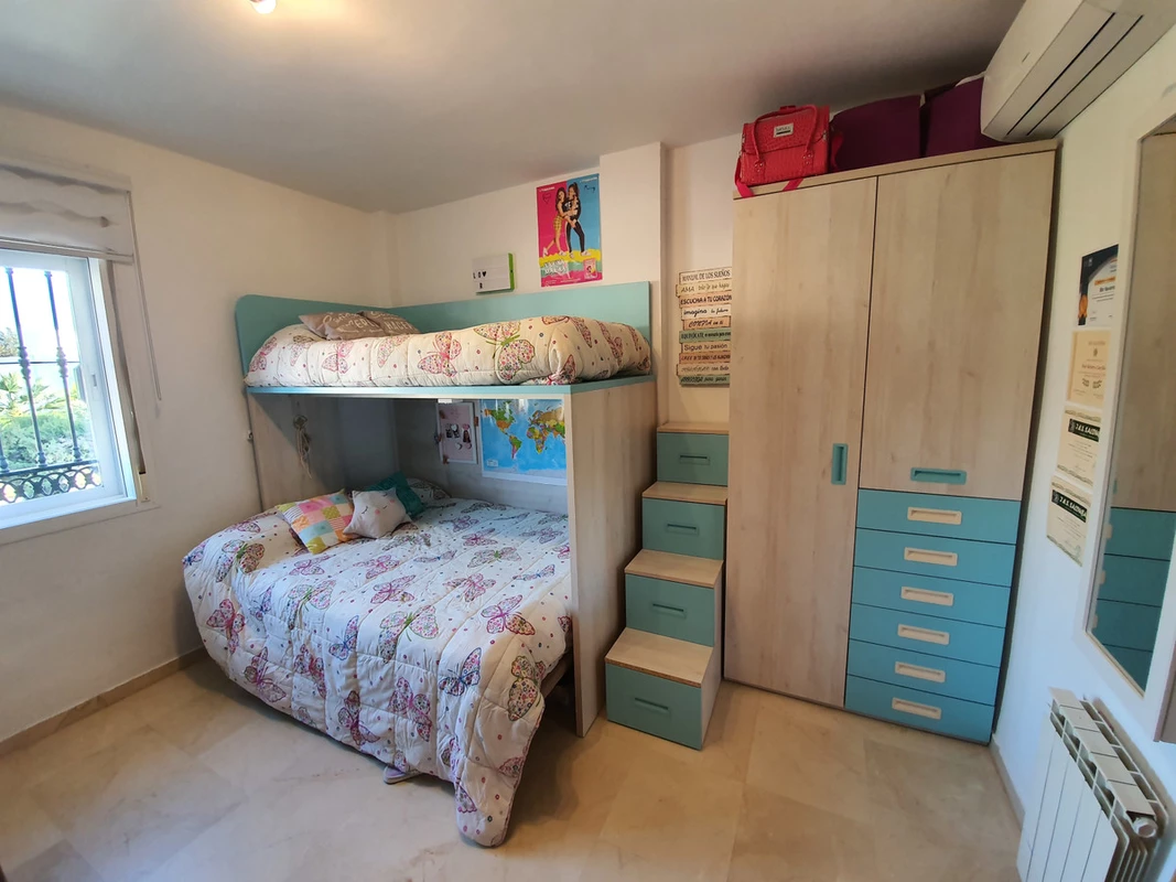 9-467d0cee5b725f3ef65f102a0c2e69c0