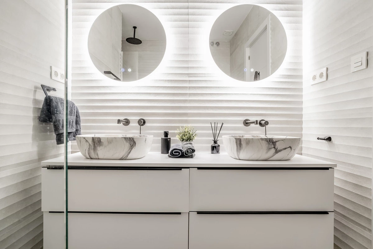 8-e64a9055bba3e77ac8aca3b893cdf826