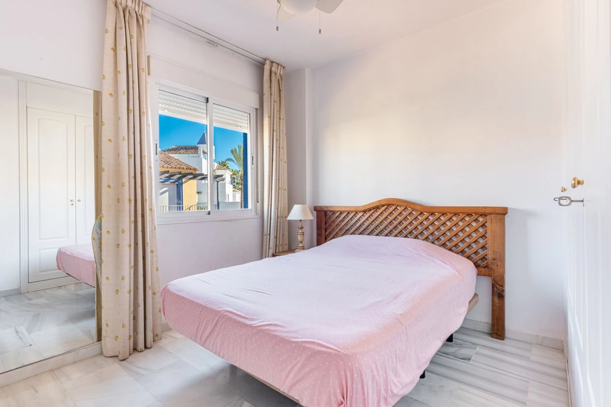 9-467d0cee5b725f3ef65f102a0c2e69c0