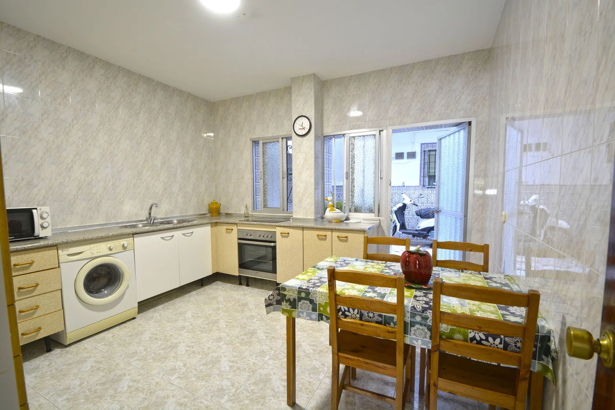 4-c23c0f86247804fa50226aecd8b0b2c8