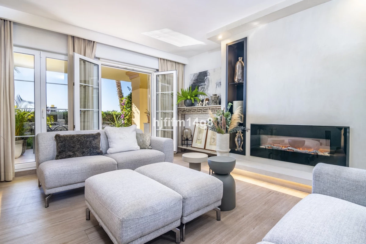 4-c23c0f86247804fa50226aecd8b0b2c8