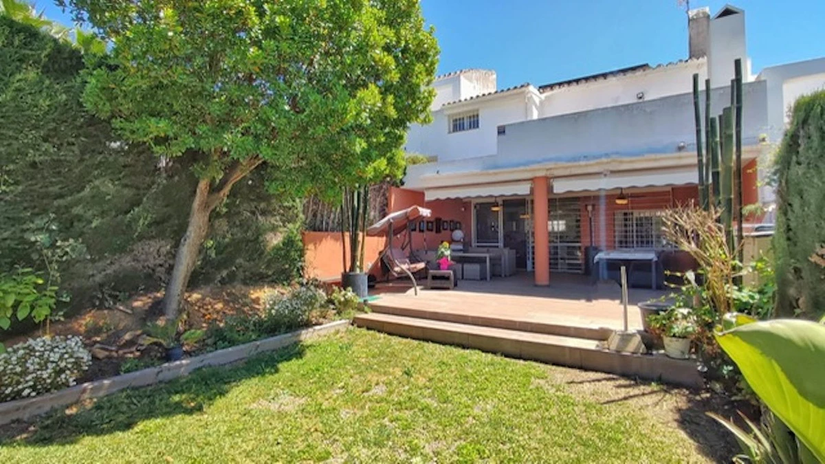 3-e898b2bb2a2fdfd06d2c39894dce8316