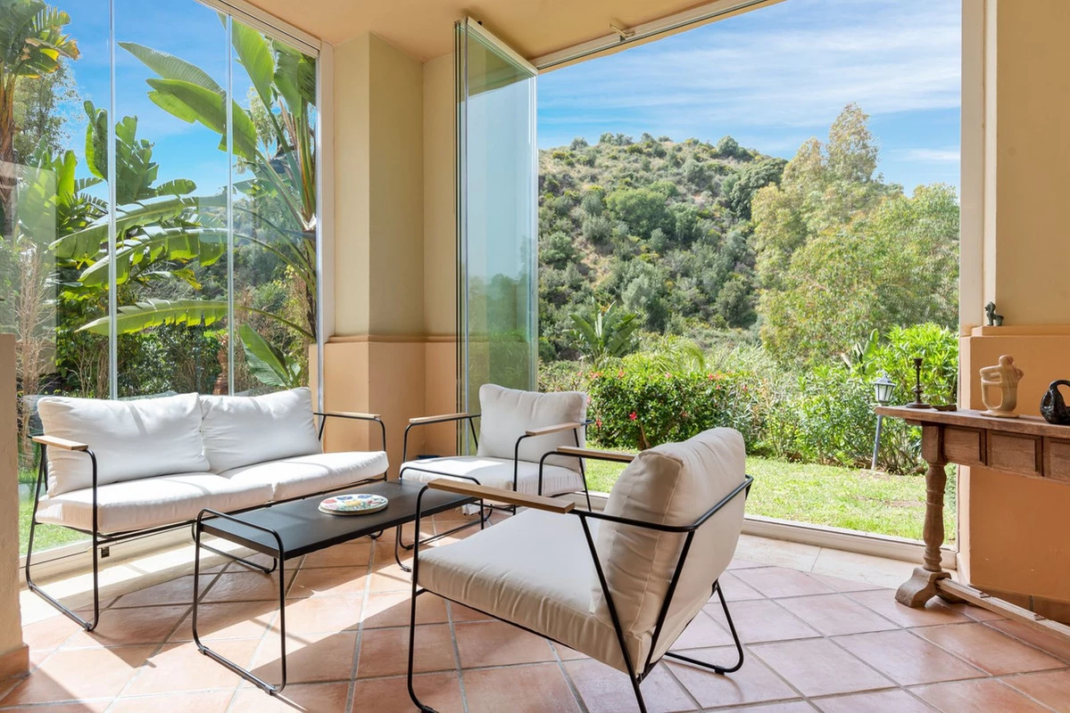 1-7980e48d732b6fc85c14b43b94d2aa54