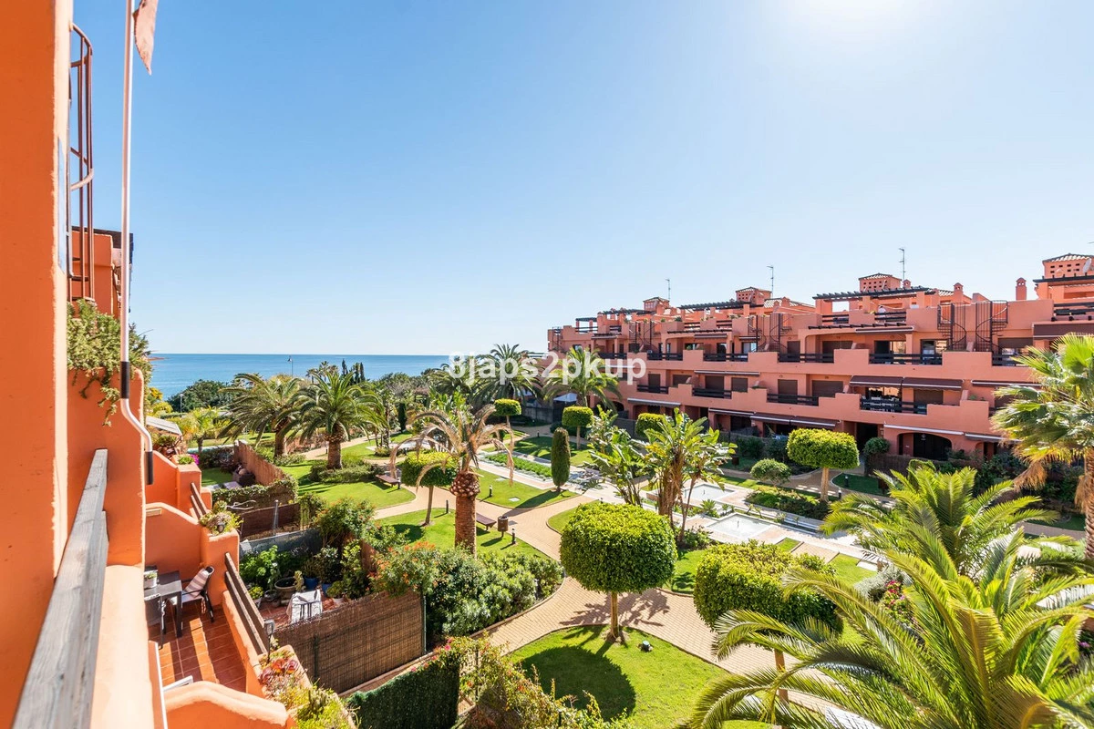 9-467d0cee5b725f3ef65f102a0c2e69c0