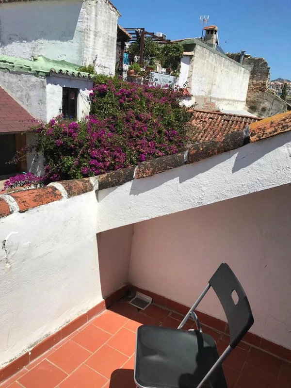 3-e898b2bb2a2fdfd06d2c39894dce8316