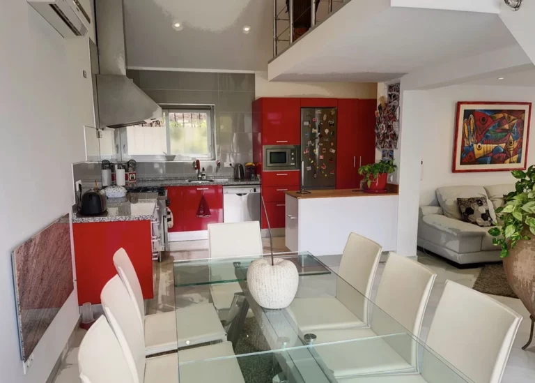 1-7980e48d732b6fc85c14b43b94d2aa54