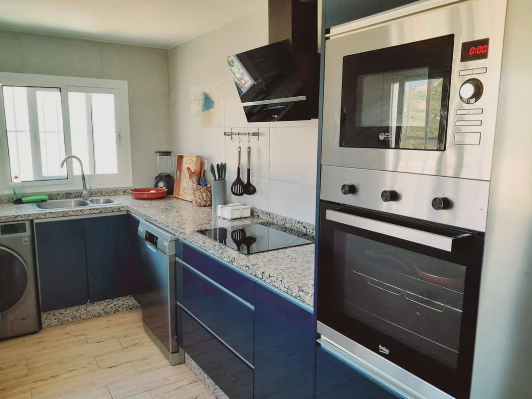 3-e898b2bb2a2fdfd06d2c39894dce8316