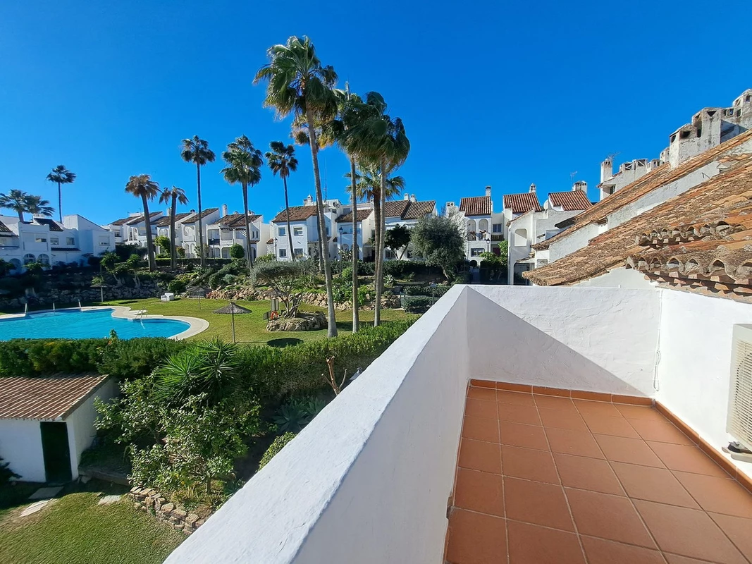 4-c23c0f86247804fa50226aecd8b0b2c8