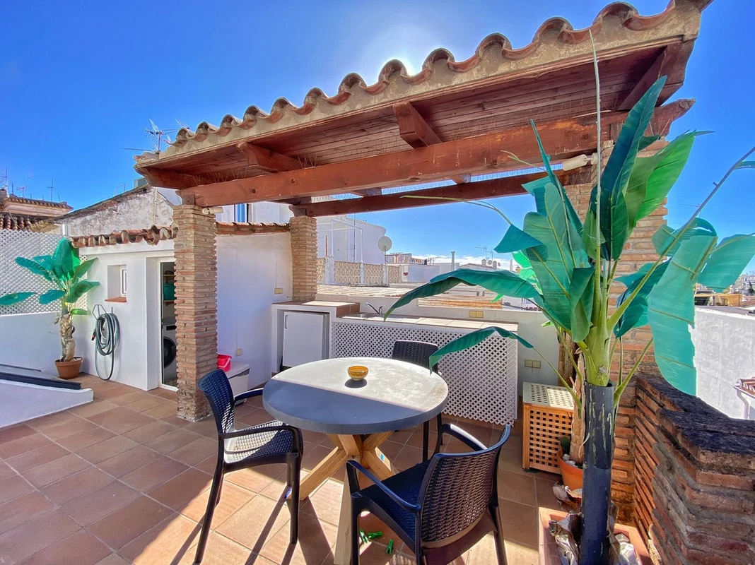 4-c23c0f86247804fa50226aecd8b0b2c8