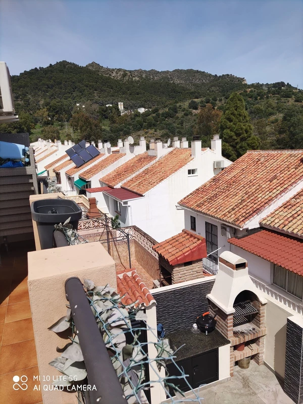 2-5bd7b9d04b45e33852eaf0ec6670150d