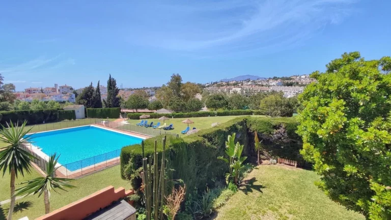 R4301245 | Townhouse in Atalaya – € 570,000 – 3 beds, 4 baths