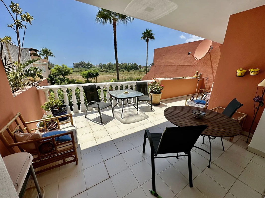 2-5bd7b9d04b45e33852eaf0ec6670150d