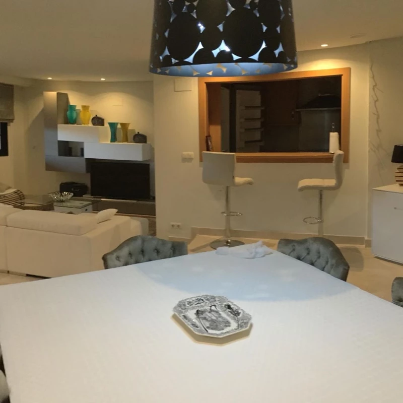 8-e64a9055bba3e77ac8aca3b893cdf826