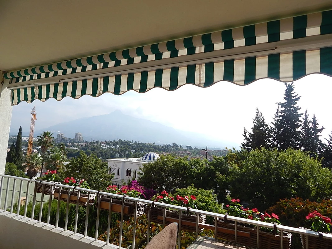 2-5bd7b9d04b45e33852eaf0ec6670150d