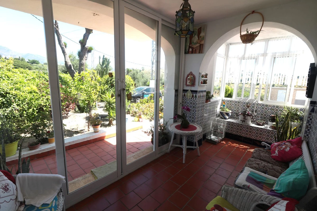 4-c23c0f86247804fa50226aecd8b0b2c8