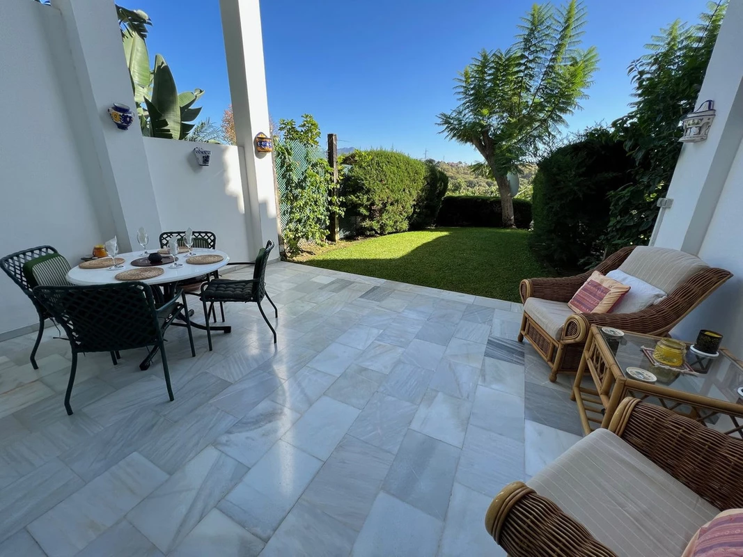 3-e898b2bb2a2fdfd06d2c39894dce8316