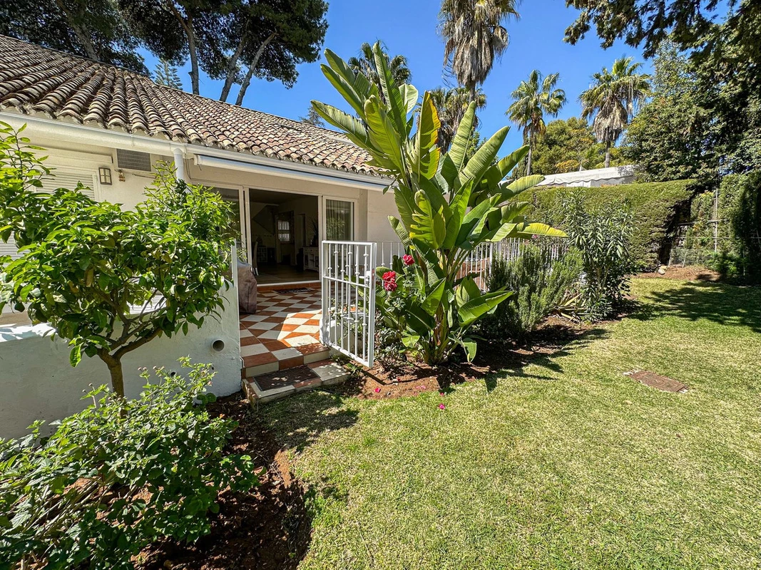 3-e898b2bb2a2fdfd06d2c39894dce8316