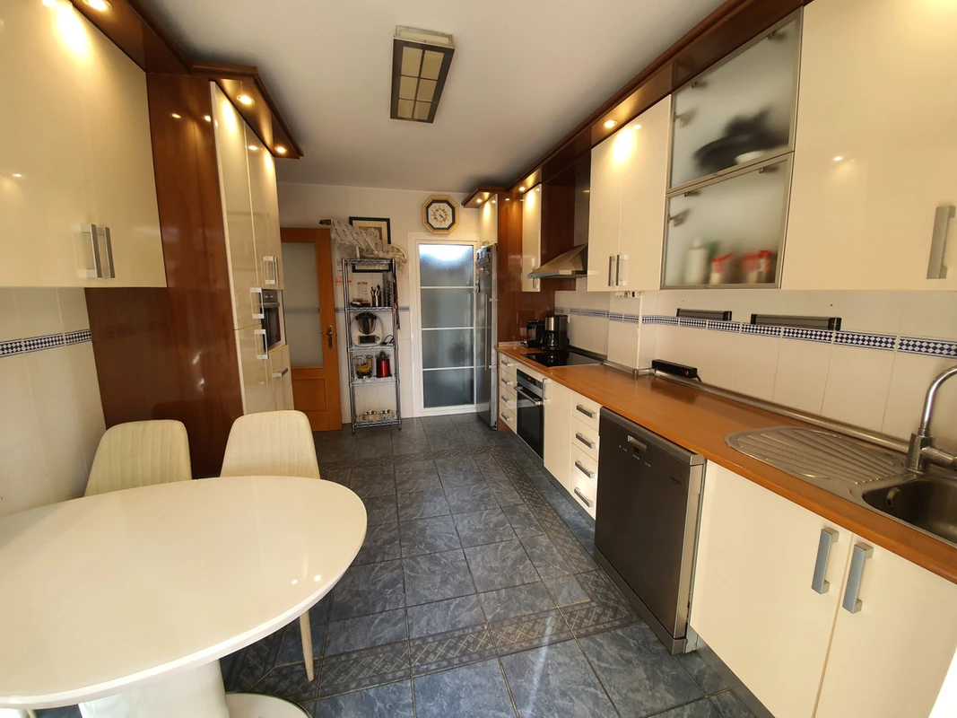 7-aa4cc561180b369757c0bb4af9886cd3