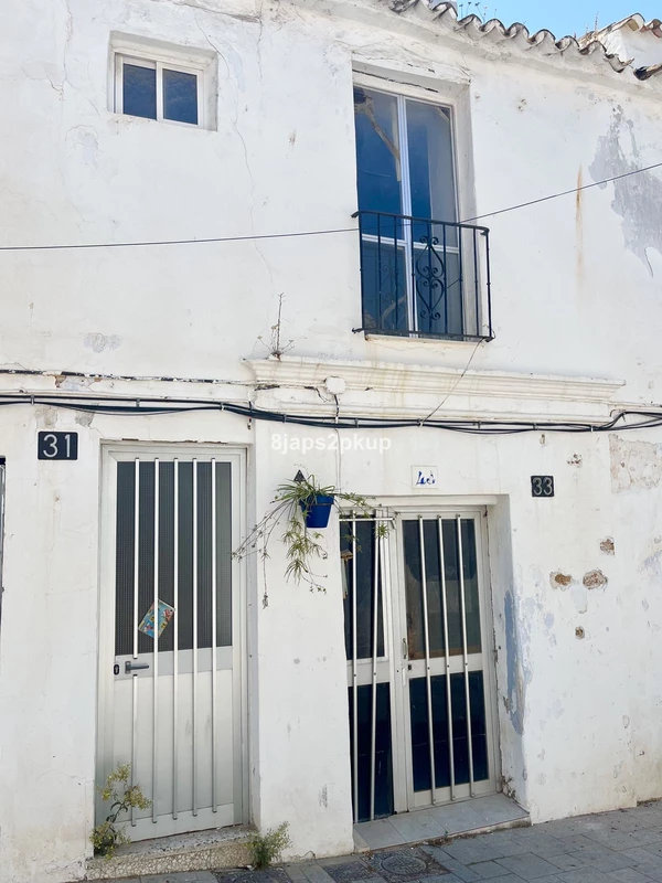 R4094884 | Townhouse in Estepona – € 250,000 – 3 beds, 3 baths