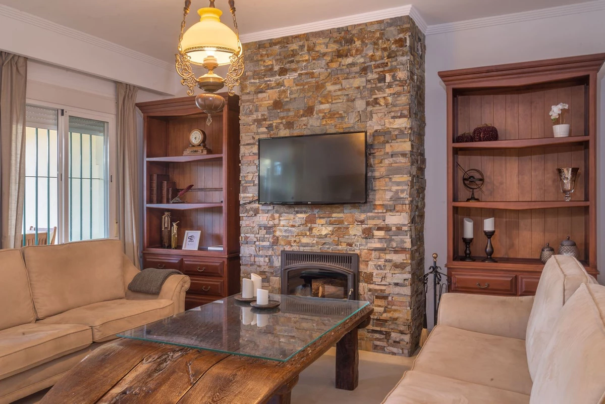 4-c23c0f86247804fa50226aecd8b0b2c8