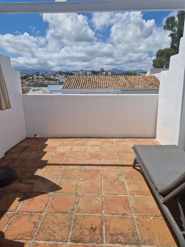 R4308307 | Townhouse in Estepona – € 550,000 – 4 beds, 5 baths