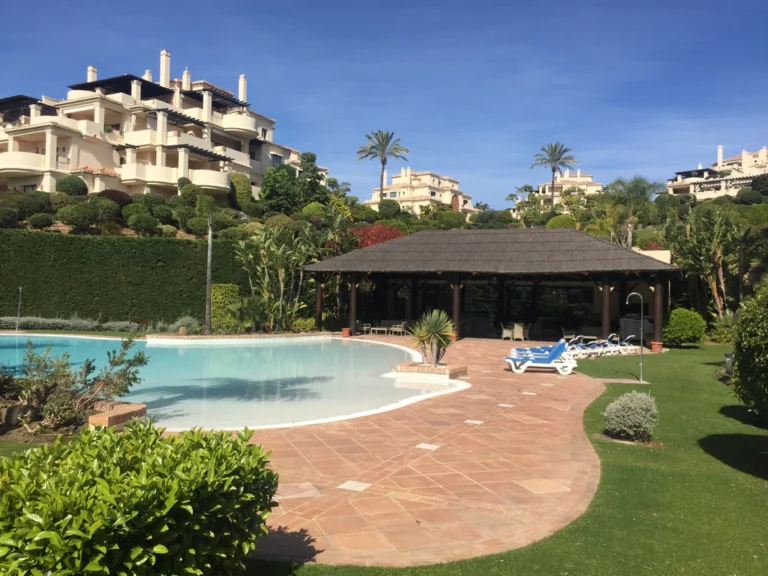 1-7980e48d732b6fc85c14b43b94d2aa54