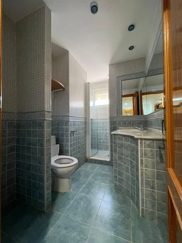 8-e64a9055bba3e77ac8aca3b893cdf826