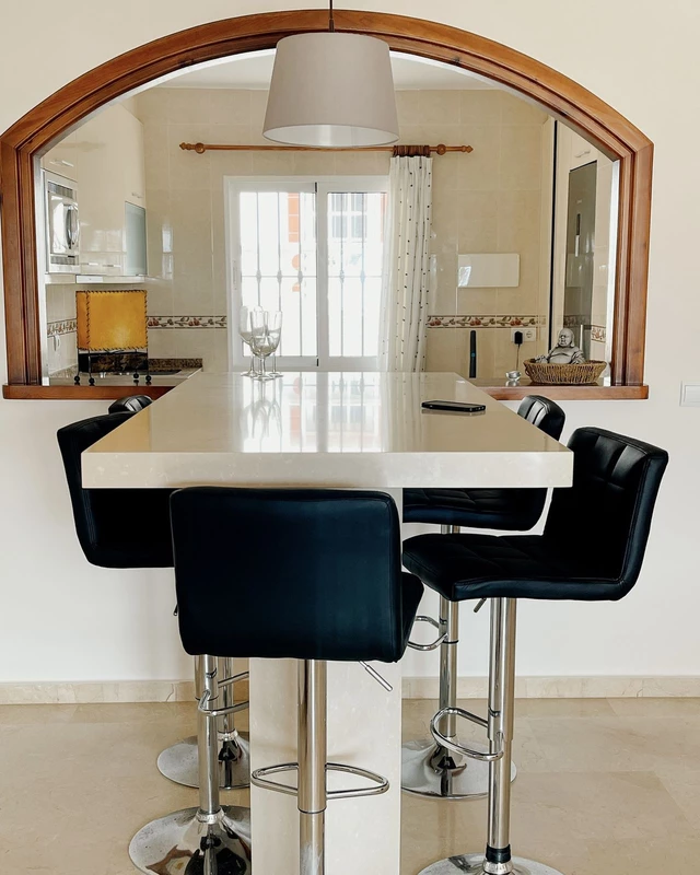 7-aa4cc561180b369757c0bb4af9886cd3