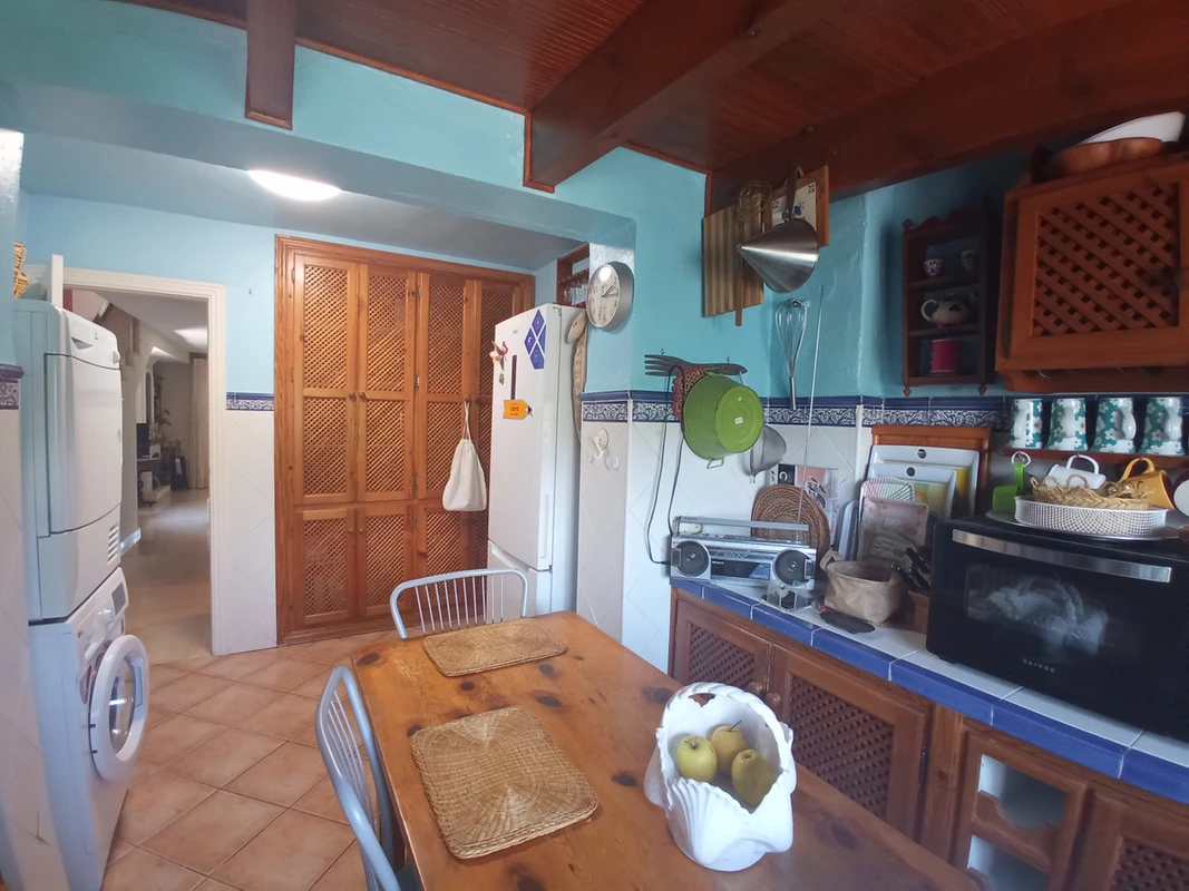 8-e64a9055bba3e77ac8aca3b893cdf826