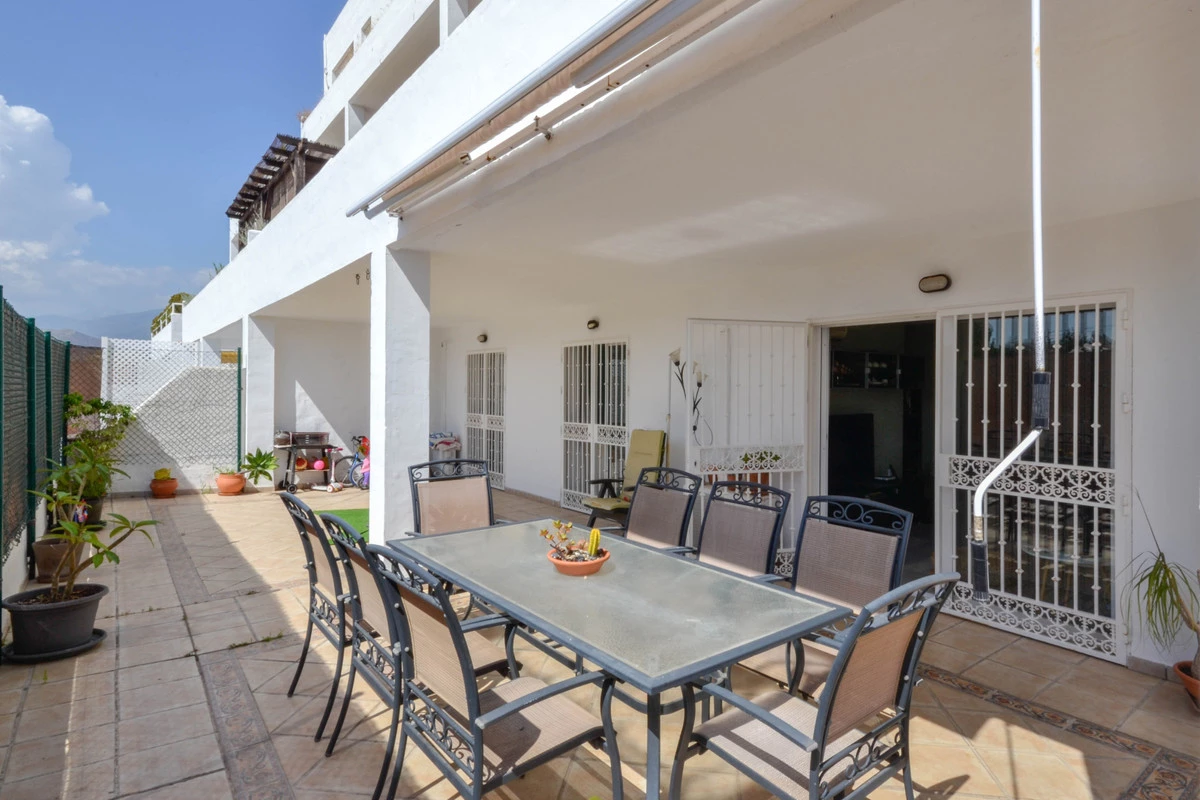 3-e898b2bb2a2fdfd06d2c39894dce8316