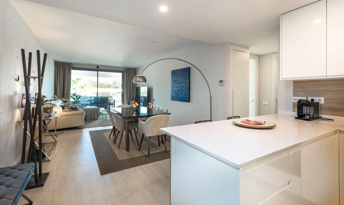 4-c23c0f86247804fa50226aecd8b0b2c8