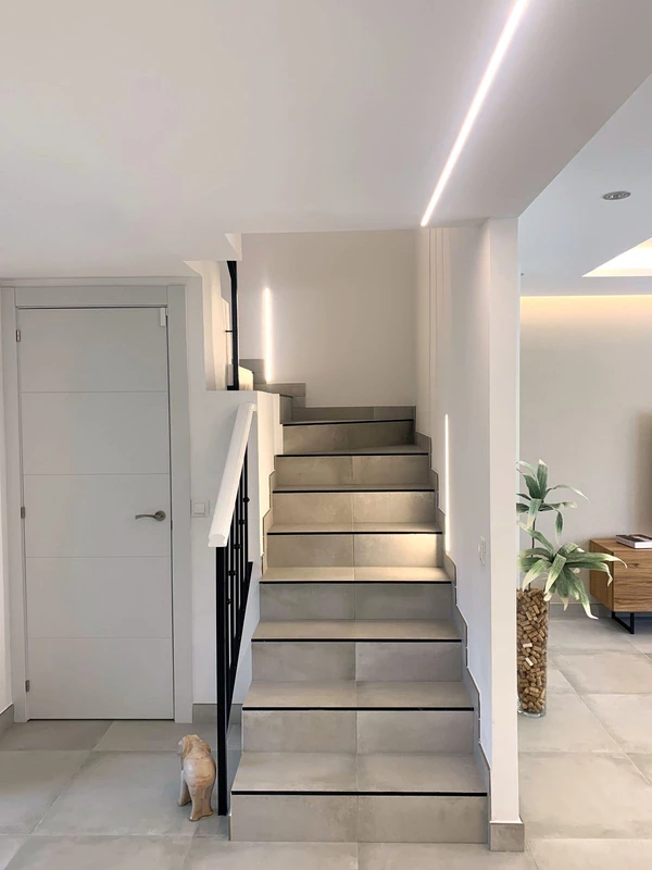 2-5bd7b9d04b45e33852eaf0ec6670150d