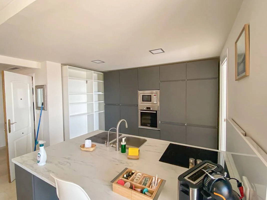 9-467d0cee5b725f3ef65f102a0c2e69c0