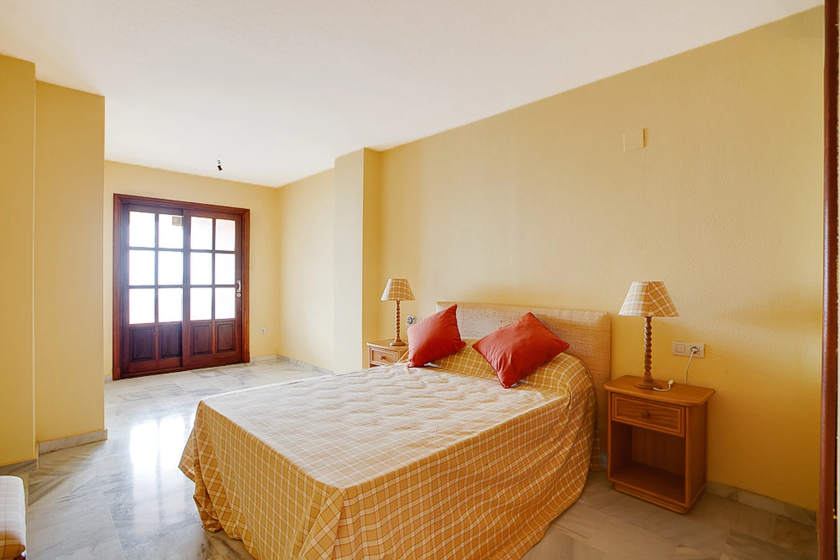 9-467d0cee5b725f3ef65f102a0c2e69c0