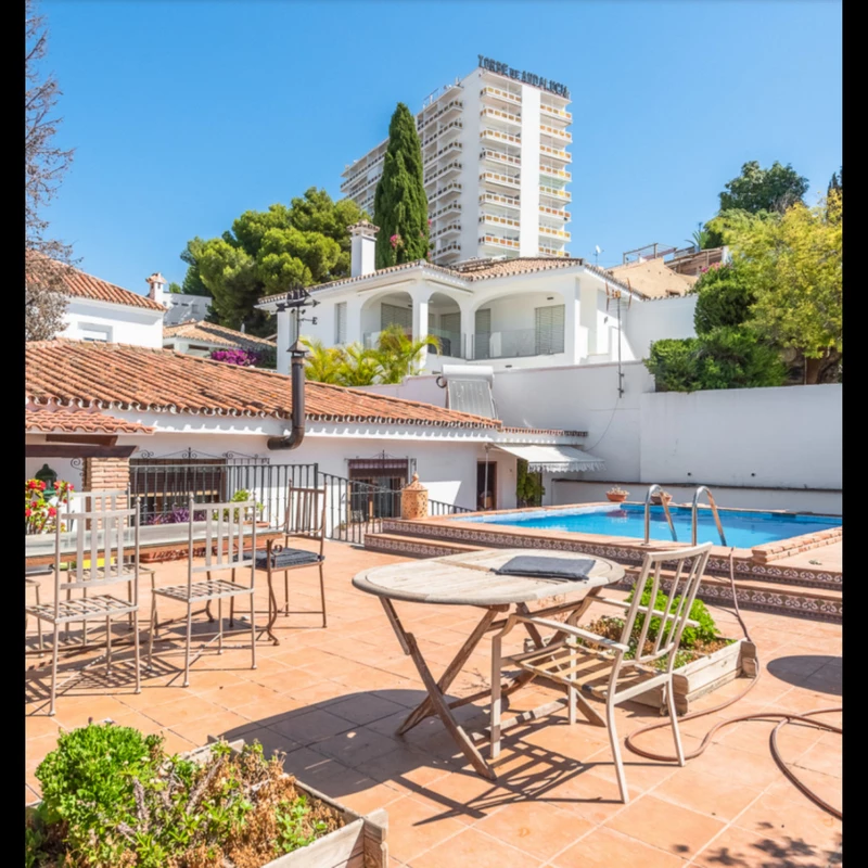 7-aa4cc561180b369757c0bb4af9886cd3